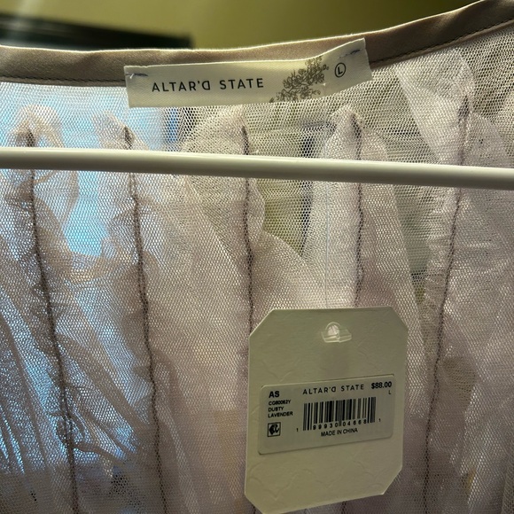 Altar’d State Haley Ruffle Top - Picture 4 of 5